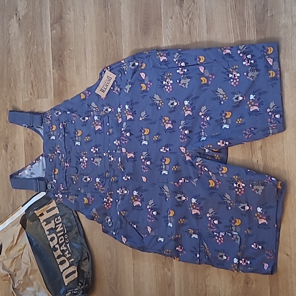 Duluth Overalls, XL, Garden Gnome print.